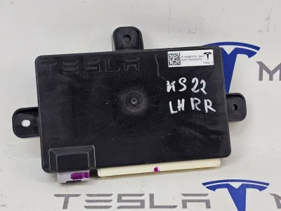 Модуль управления двери задней Tesla Model X 2018