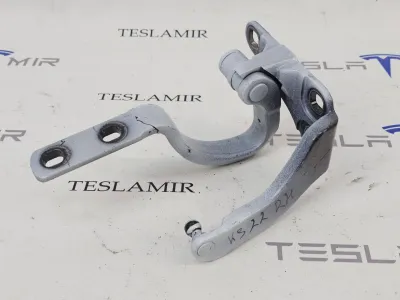 Петля двери задней Tesla Model X 2018 — фото 2