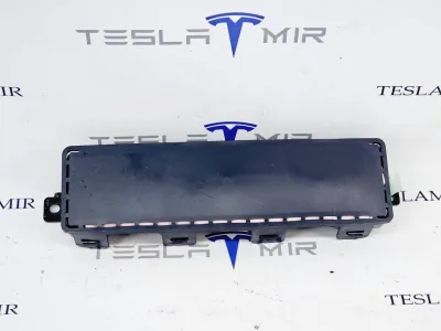 Подушка безопасности коленная водителя Tesla Model X 2018