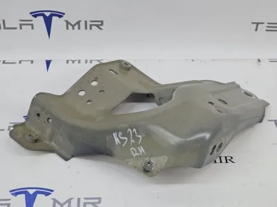 Кронштейн крыла правый Tesla Model Y 2022