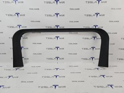 Накладка крышки багажника Tesla Model S 2018