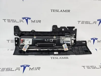 Подушка безопасности коленная пассажира Tesla Model Y 2021 — фото 2