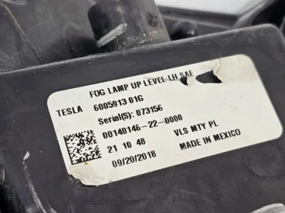 Фара противотуманная (ПТФ) левая Tesla Model S 2018 — фото 3