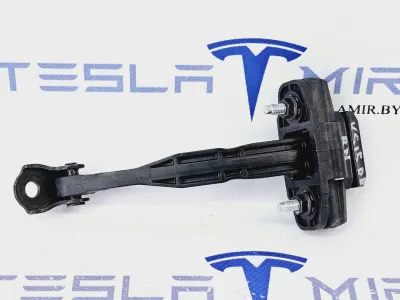 Ограничитель открывания двери задней Tesla Model Y 2021