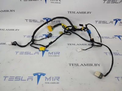 Проводка отопителя (печки) Tesla Model S 2018
