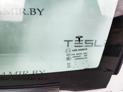 Стекло кузовное заднее правое Tesla Model S 2018 — фото 3