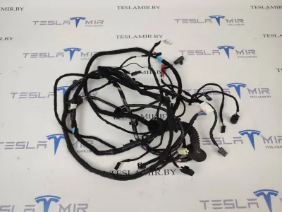 Проводка крышки багажника Tesla Model S 2018