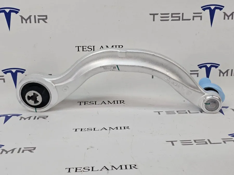 Рычаг передний продольный нижний (банан) правый Tesla Model Y 2021 — фото 1