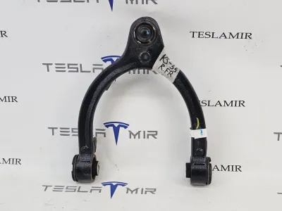Рычаг верхний передний (подкова) правый Tesla Model Y 2025