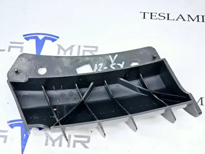Кронштейн крепления бампера переднего левый Tesla Model 3 2020 — фото 3