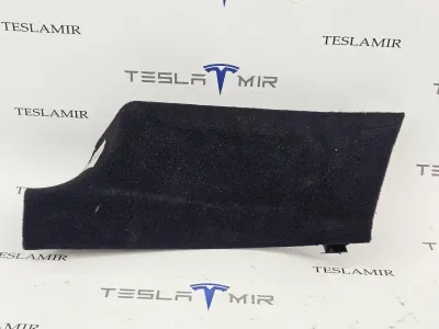 Накладка стойки С внутренняя левая нижняя Tesla Model Y 2025