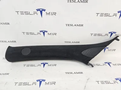 Накладка декоративная стойки А внутренняя левая верхняя Tesla Model S 2022