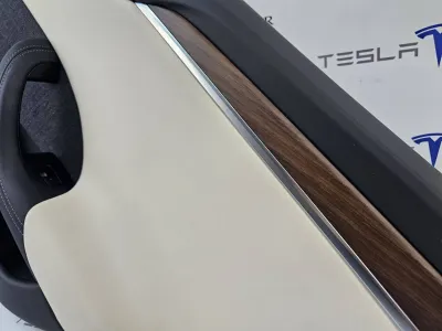 Обшивка двери задней правой Tesla Model S 2022 — фото 2