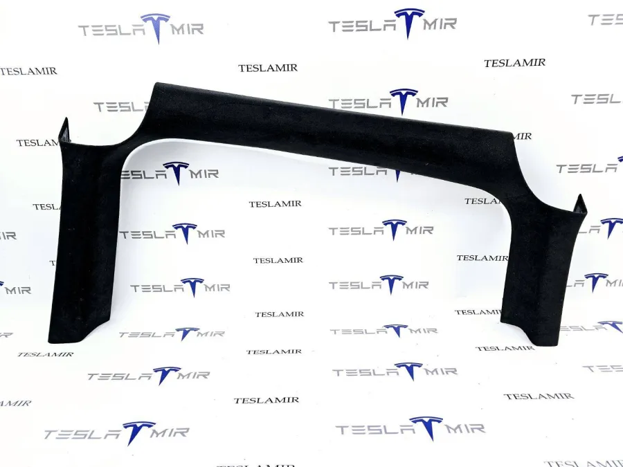 Обшивка двери задней правой Tesla Model X 2018 — фото 1