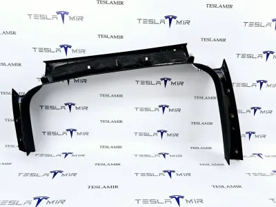Обшивка двери задней правой Tesla Model X 2018 — фото 5