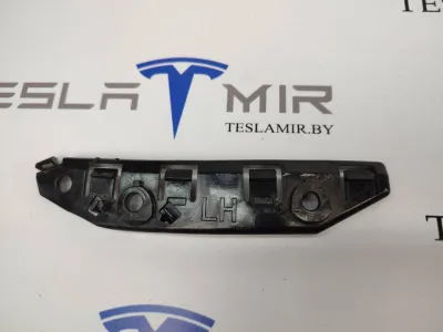 Кронштейн крепления бампера переднего левый Tesla Model 3 2023