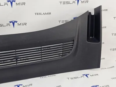 Дождевик Tesla Model Y 2025 — фото 3