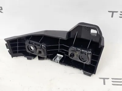 Кронштейн крепления фонаря левый Tesla Model 3 2025 — фото 3