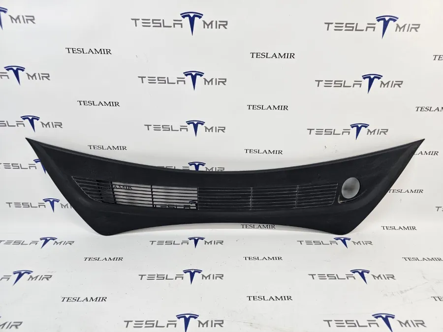 Дождевик Tesla Model 3 2023 — фото 1