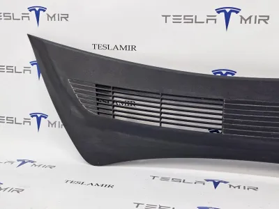 Дождевик Tesla Model 3 2023 — фото 2