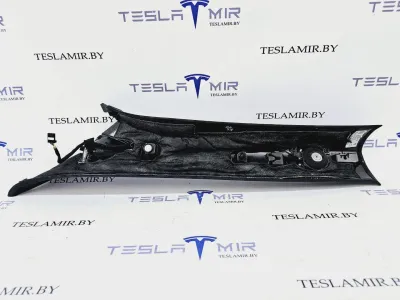Накладка декоративная стойки А внутренняя правая верхняя Tesla Model S 2022 — фото 2