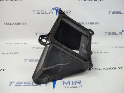 Воздухозаборник Tesla Model 3 2020