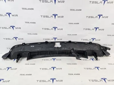 Решетка гриль декоративная основного радиатора (передний бампер) Tesla Model Y 2025 — фото 4