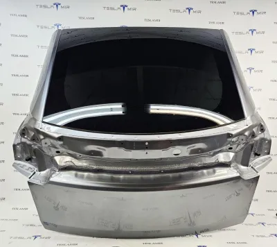 Крышка багажника Tesla Model Y 2025 — фото 6