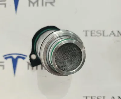 Масляный насос Tesla Model Y 2025 — фото 2