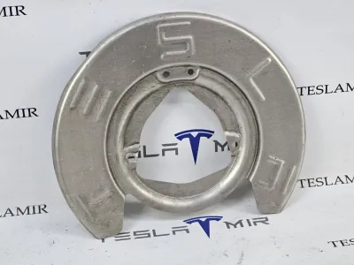 Кожух защитный тормозного диска передний Tesla Model 3 2023