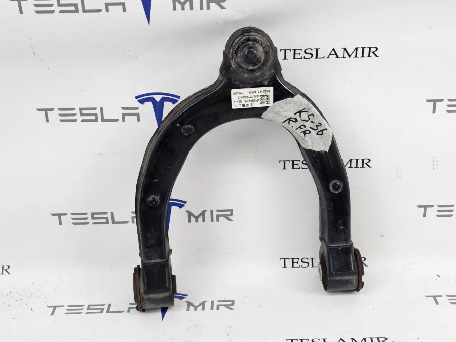 Рычаг верхний передний (подкова) правый Tesla Model 3 2023 — фото 1