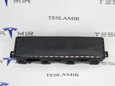 Подушка безопасности коленная пассажира Tesla Model S 2017