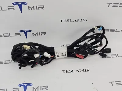 Проводка крышки багажника Tesla Model S 2018