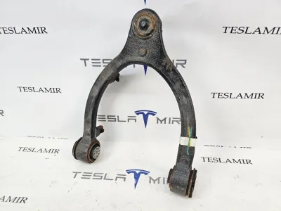 Рычаг верхний передний (подкова) правый Tesla Model 3 2025