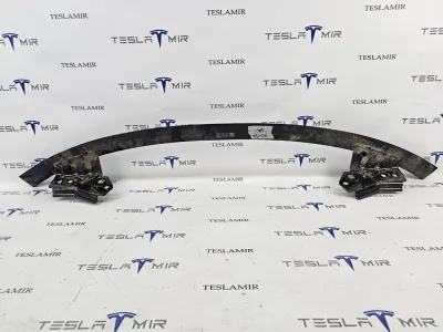 Усилитель переднего бампера нижний Tesla Model 3 2023