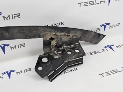 Усилитель переднего бампера нижний Tesla Model 3 2023 — фото 3