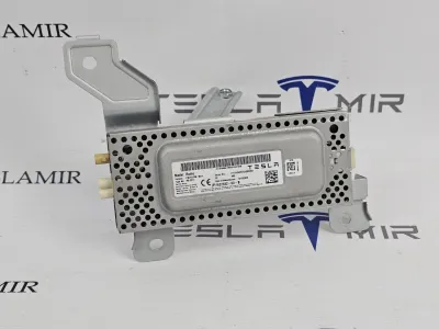 Блок радио Tesla Model S 2022