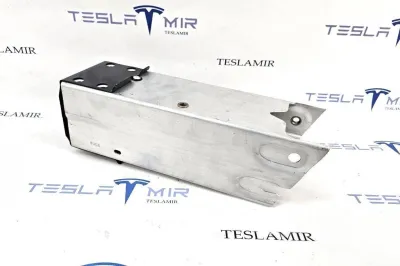 Удлинитель лонжерона (клык) правый Tesla Model 3 2021 — фото 3