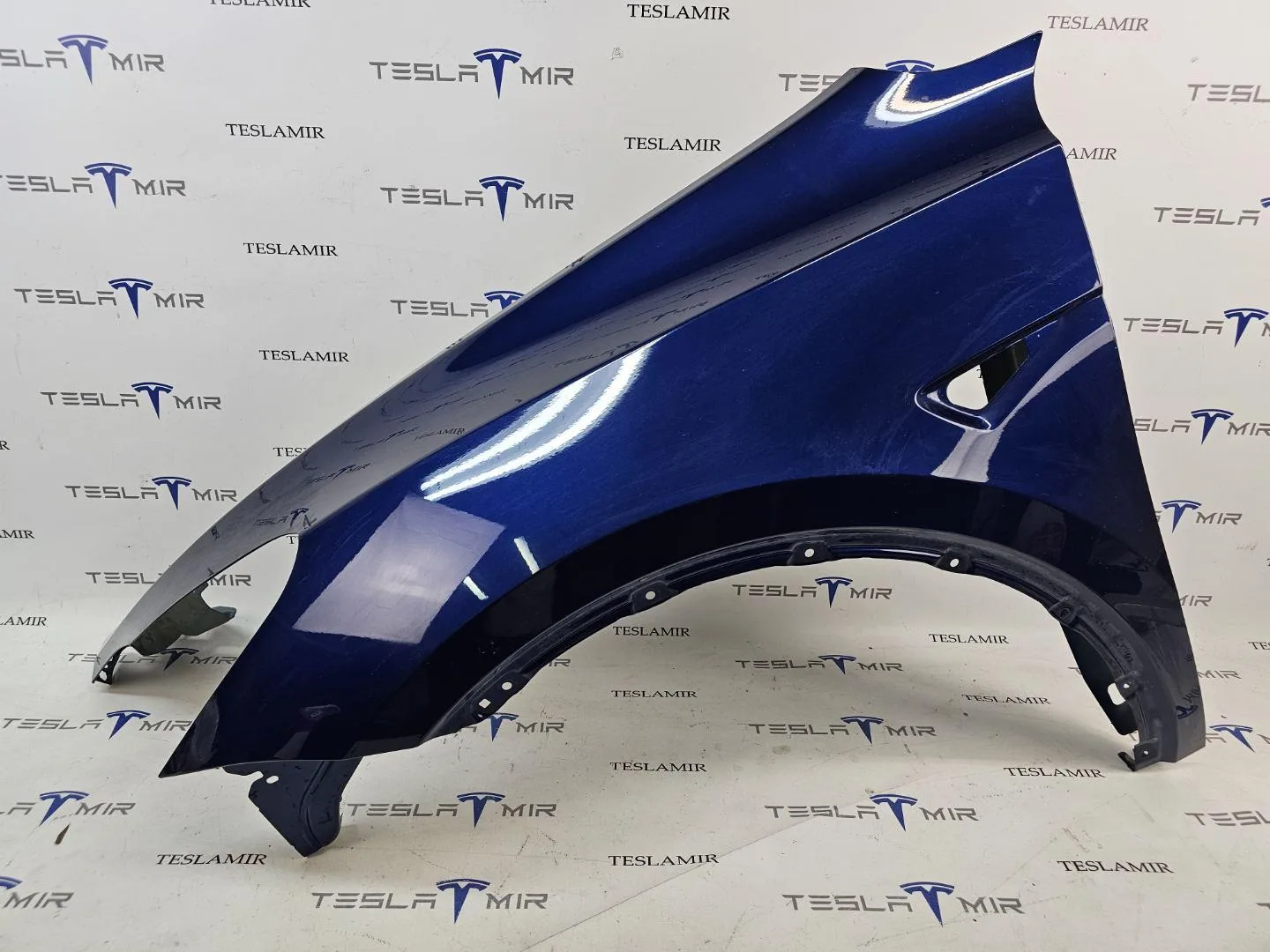 Крыло переднее левое Tesla Model Y 2024 — фото 1