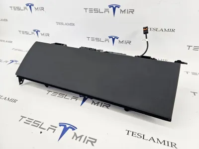 Бардачок Tesla Model Y 2025