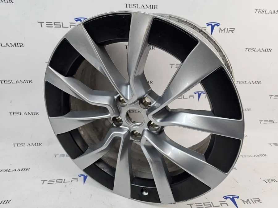 Диск Tesla Model 3 2024 — фото 1