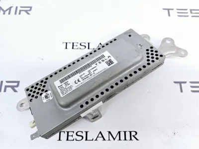 Блок радио Tesla Model 3 2019