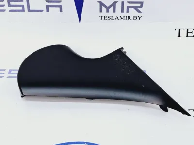 Накладка (крышка) на зеркало левого Tesla Model 3 2021