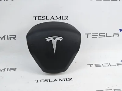 Подушка безопасности водителя Tesla Model 3 2023