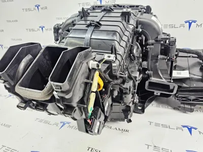 Корпус отопителя (печки) Tesla Model S 2022 — фото 2