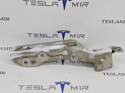 Часть кузова (вырезанный элемент) Tesla Model X 2018 — фото 2
