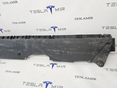 Накладка на порог правая Tesla Model Y 2022 — фото 4