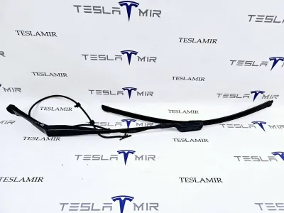 Щеткодержатель (поводок стеклоочистителя, дворник) левый Tesla Model 3 2019