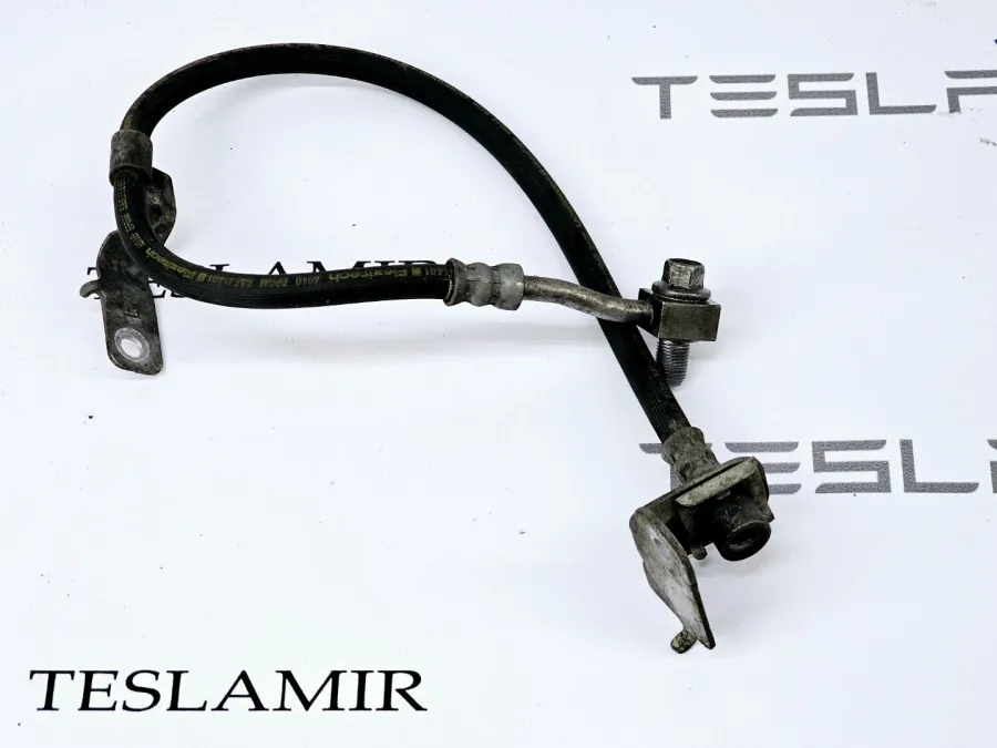 Шланг тормозной передний левый Tesla Model 3 2019 — фото 1
