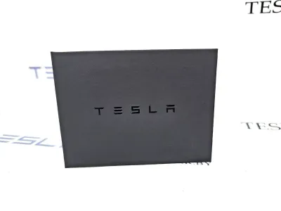 Ключ-карта Tesla Model 3 2021 — фото 2